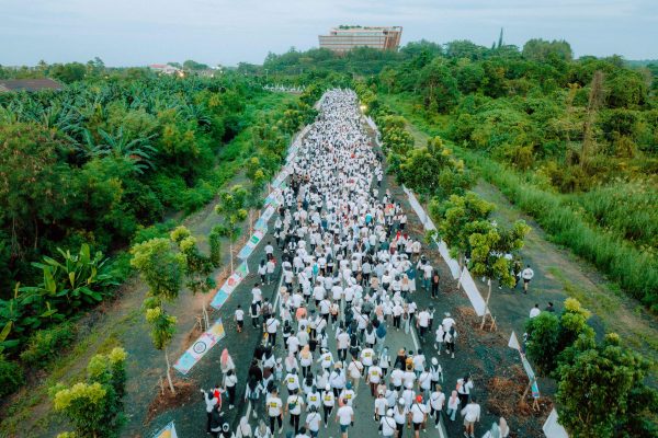 Berhadiah 100 Paket Umroh, Ini Dia Pemenang Jalan Sehat Batfest 2024