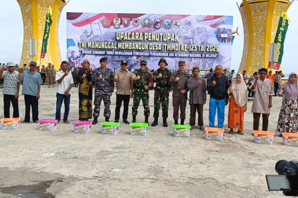 Danrem 101/Antasari Resmi Tutup Program TMMD ke-123 Kodim 1004/Kotabaru