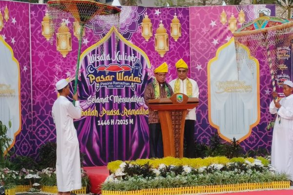 Pasar Wadai Ramadhan 1446H/2025M Resmi Dibuka oleh Bupati Kotabaru