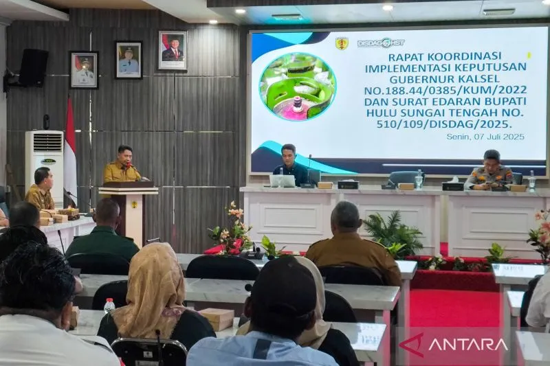Bupati HST Pimpin Rakor Pengawasan LPG 3 Kg, Harga dan Distribusi Ditegaskan