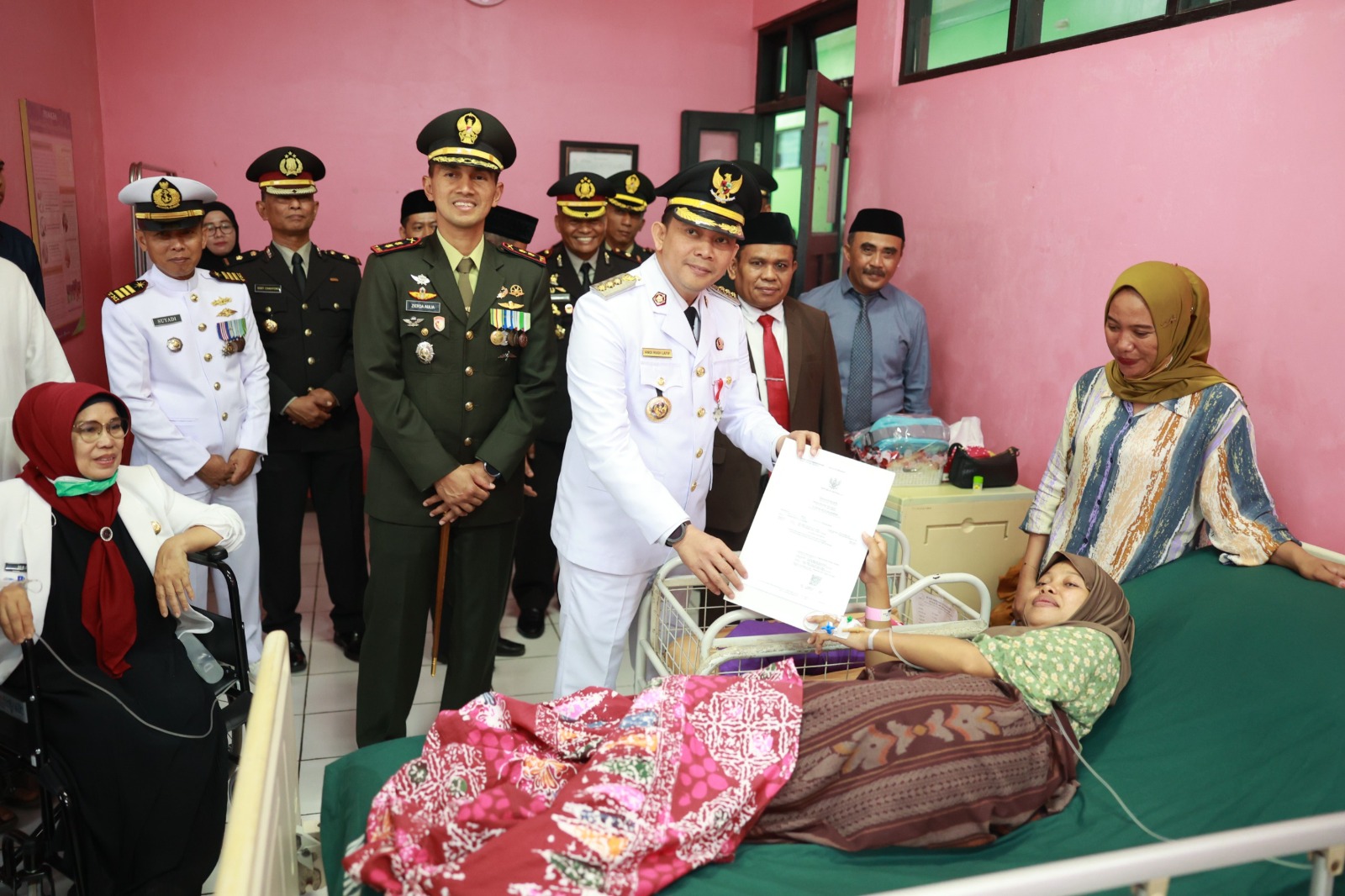 HUT RI ke-80, Bupati Andi Rudi Latif Gratiskan Biaya Persalinan di RSUD Tanah Bumbu