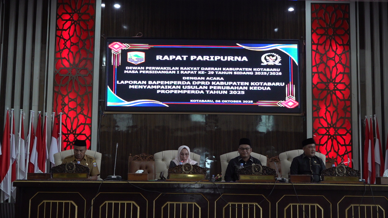 DPRD Kotabaru Paripurnakan Laporan Perubahan Kedua Bapemperda Tahun 2025