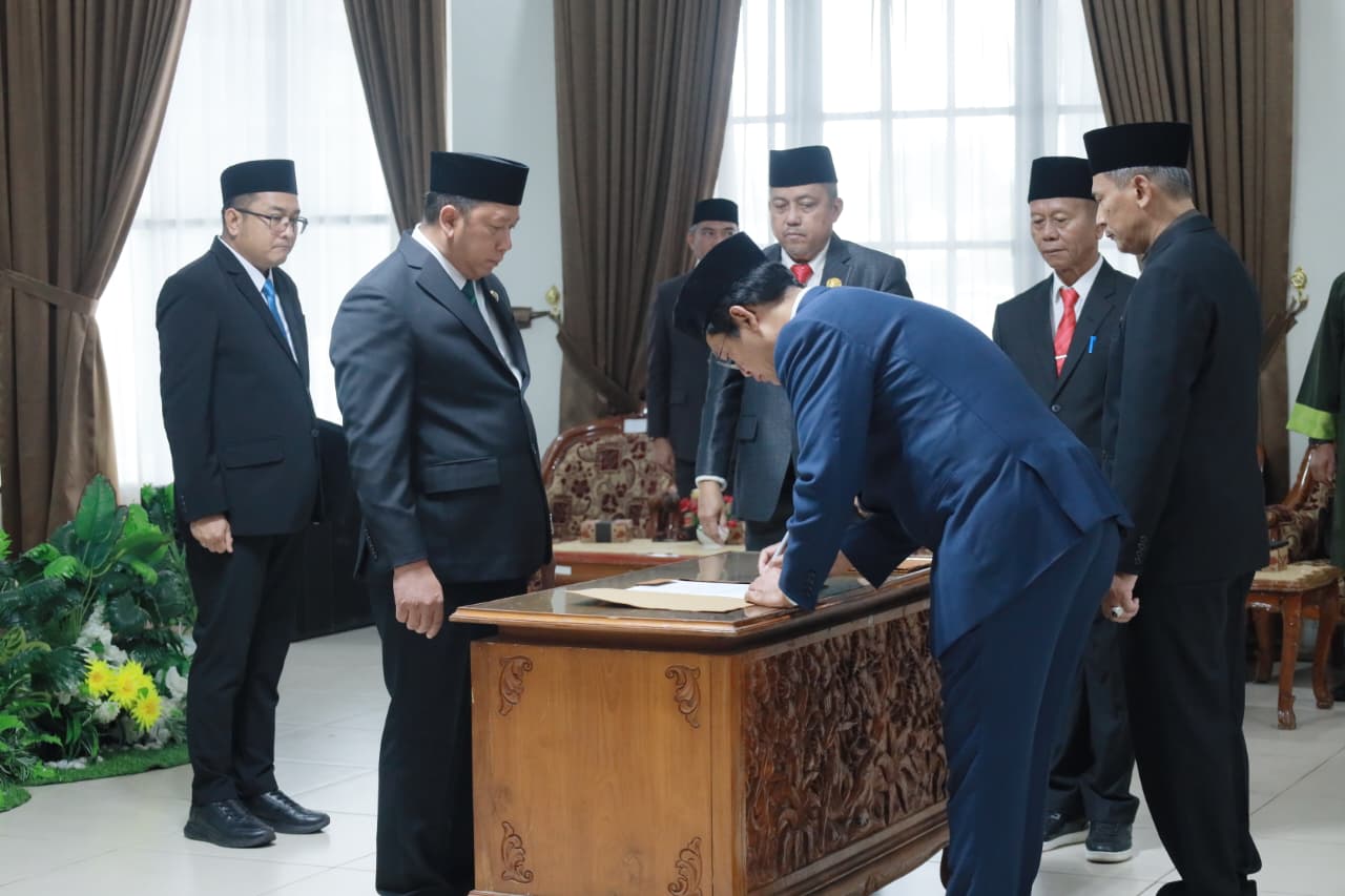 Bahrul Ilmi Tekankan Integritas dan Inovasi Saat Lantik Dua Pejabat Baru