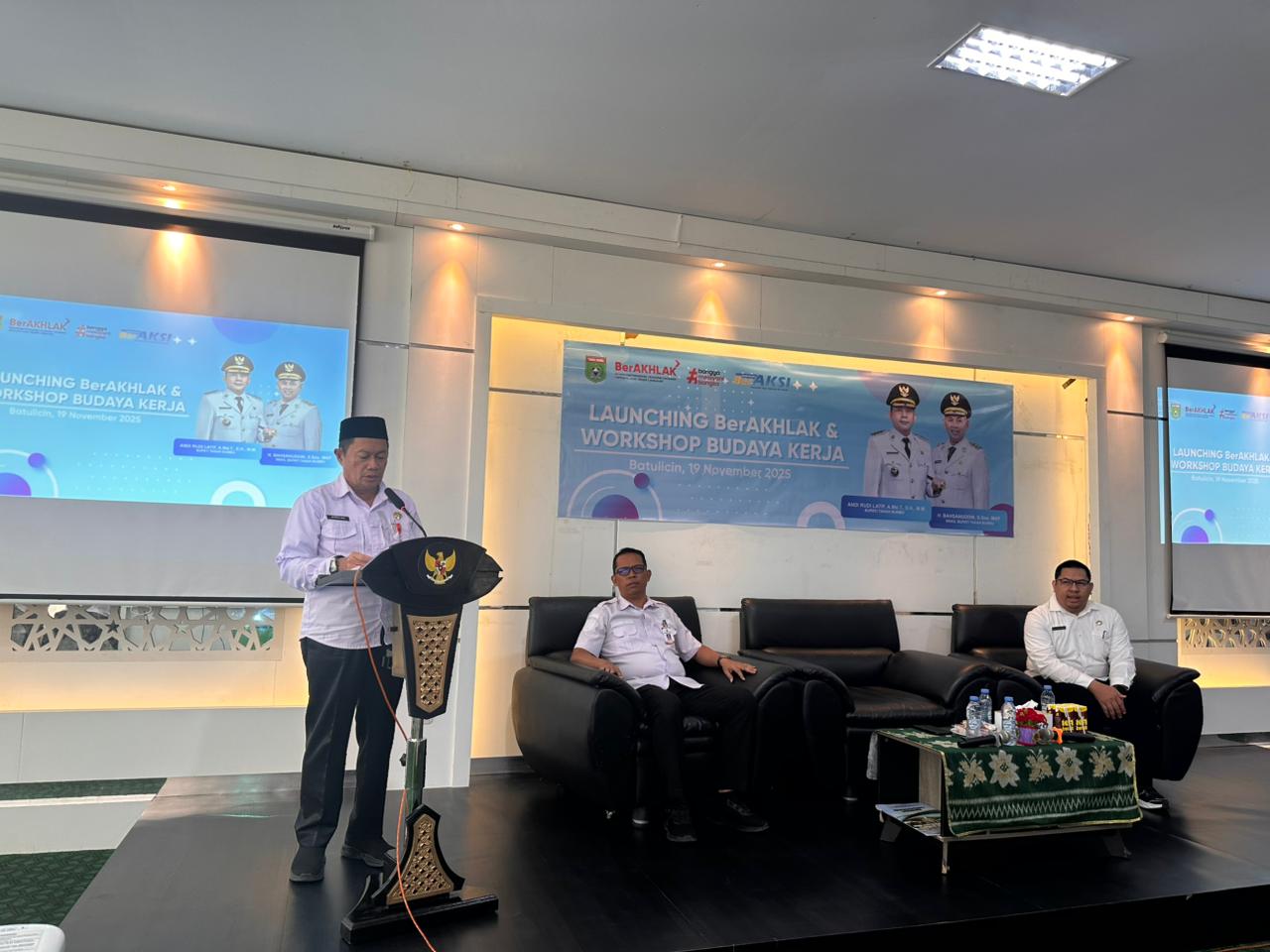 Perkuat Pelayanan Publik, Tanah Bumbu Launching BerAKHLAK dan Gelar Workshop Budaya Kerja