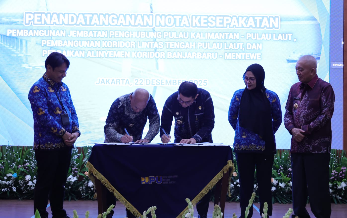 Mimpi Besar Kian Nyata, Bupati Tanah Bumbu Teken MoU Jembatan Kalimantan–Pulau Laut