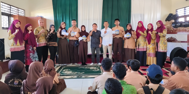 Cegah Bullying di Sekolah, Disdikbud–PWI Kotabaru Perkuat Literasi Media Pelajar