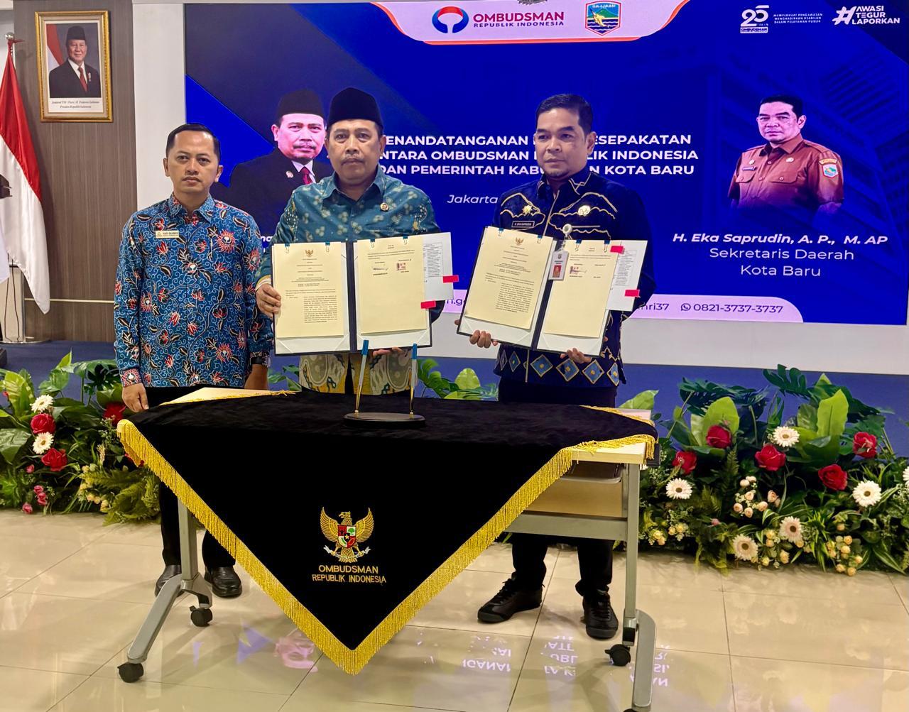 Tingkatkan Kualitas Layanan, Pemkab Kotabaru Teken Nota Kesepakatan dengan Ombudsman RI