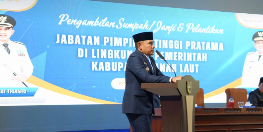 Lima Pejabat Pimpinan Tinggi Pratama Resmi Dilantik di Tanah Laut