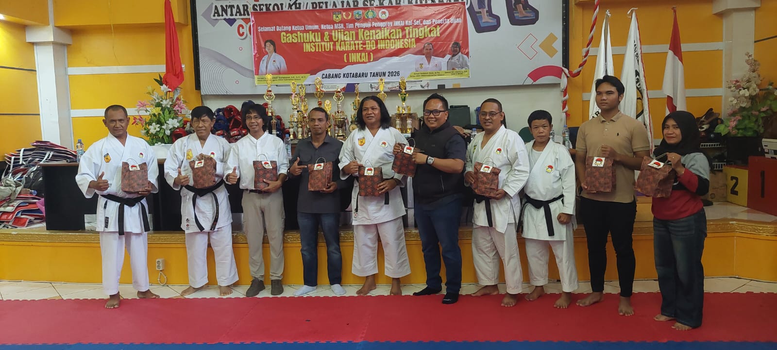 Ujian Kenaikan Tingkat INKAI Dorong Pembinaan Karate Berjenjang di Kotabaru
