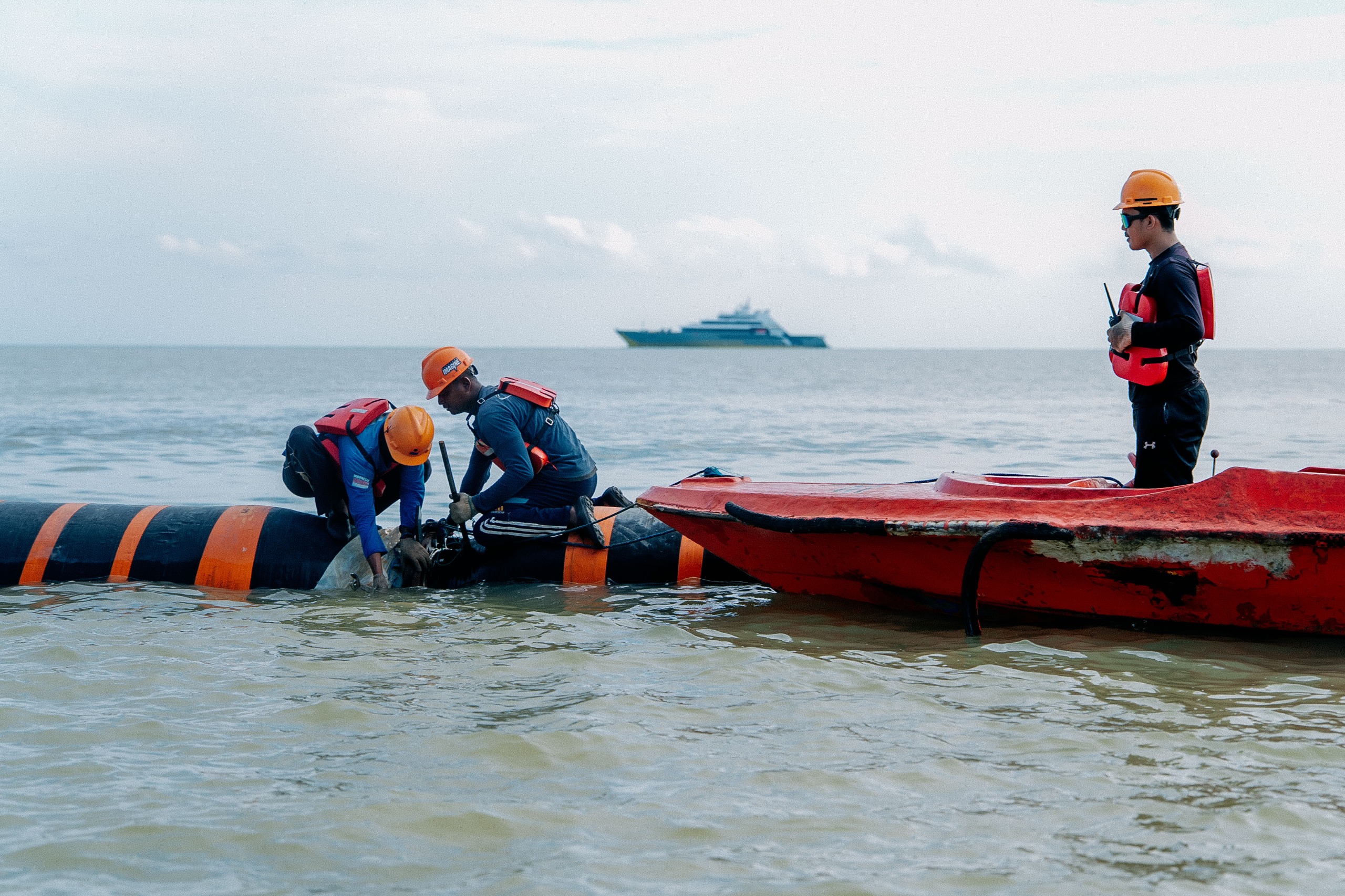 Jhonlin Group Bantu Pulihkan Ekonomi Nelayan Aceh Tamiang