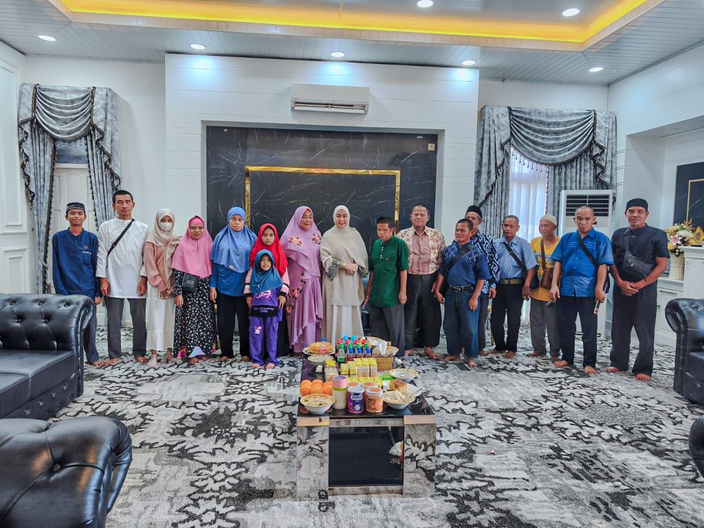 Lebaran Penuh Makna, Wali Kota Banjarbaru Pilih Sederhana dan Inklusif