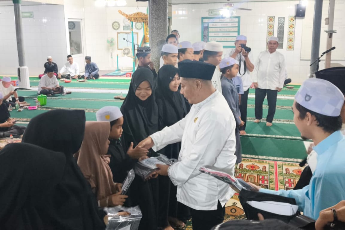 Bupati HST Hadiri Safari Ramadan di Masjid Al-A’la, Serap Aspirasi Warga