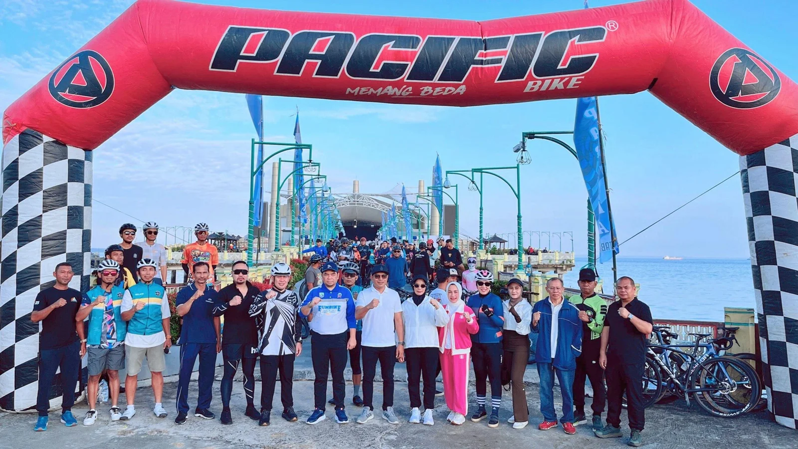 Promosikan Wisata, Pemkab Kotabaru Gelar Funbike di Siring Laut