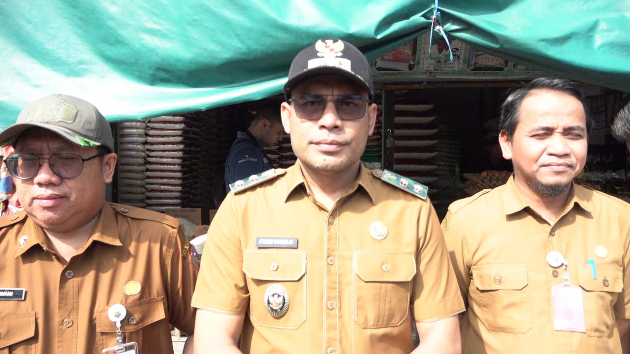 Wabup Kotabaru Tinjau Pasar Kemakmuran, Harga Bapokting Masih Stabil