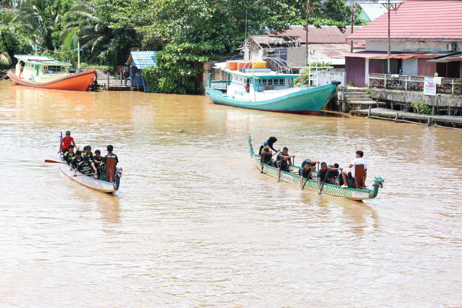 Meriah dan Penuh Semangat, Festival Perahu Naga Tanbu Perkuat Budaya