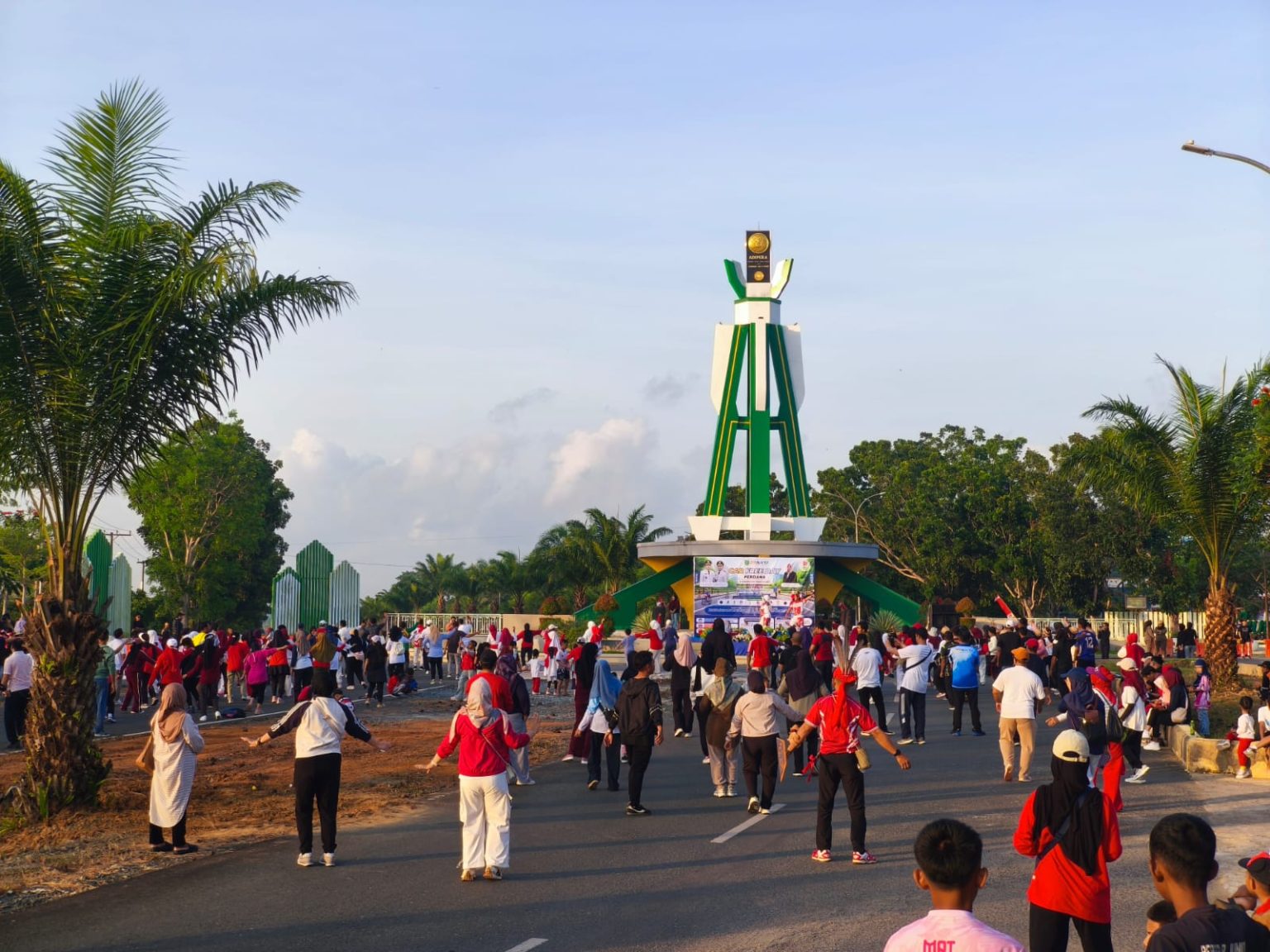 CFD Perdana Tanah Bumbu Diserbu Warga, Pemkab Siapkan Jadi Agenda Rutin