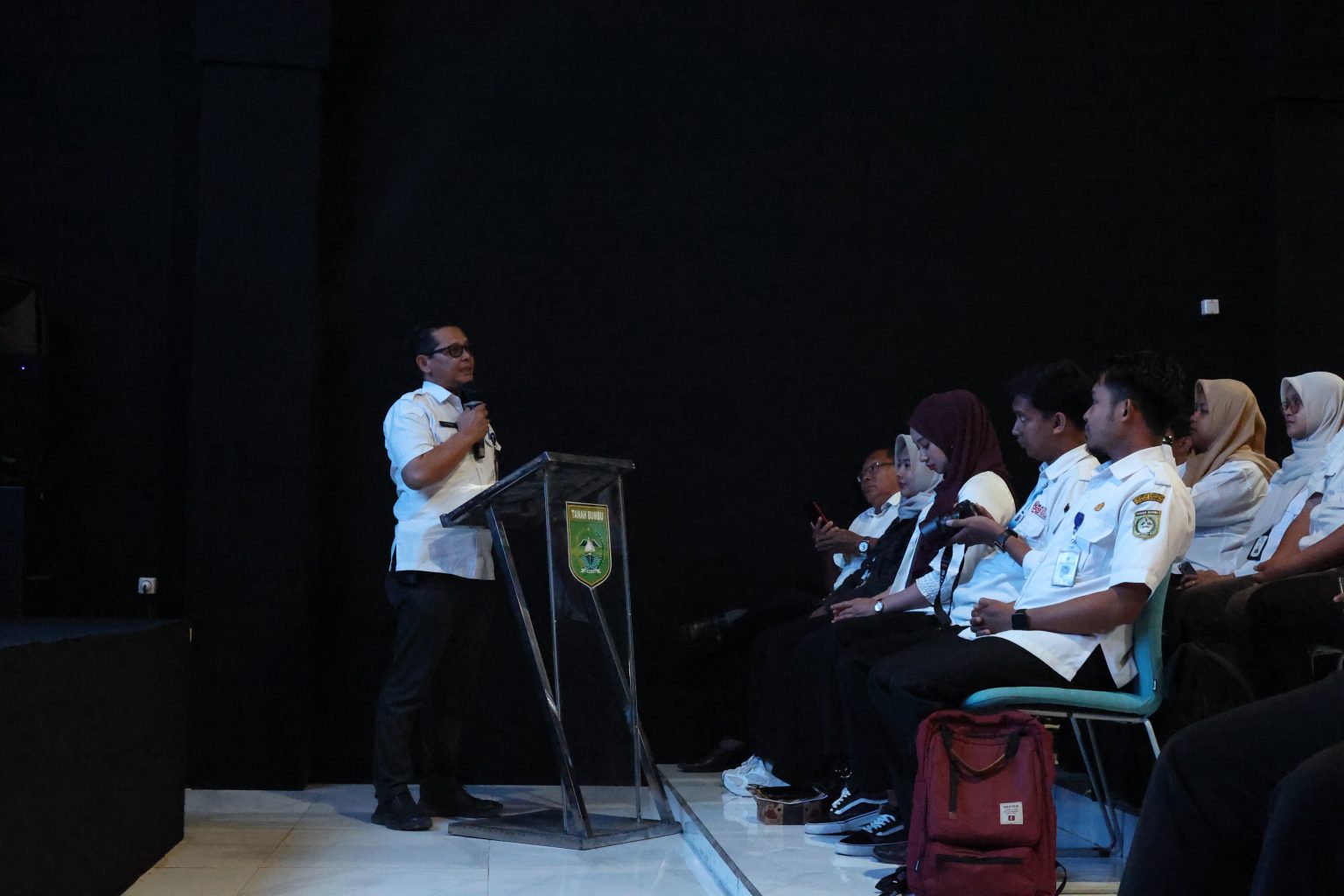 Perkuat Komunikasi Publik, Humas Tanah Bumbu Dibekali Keterampilan Fotografi dan Konten Medsos