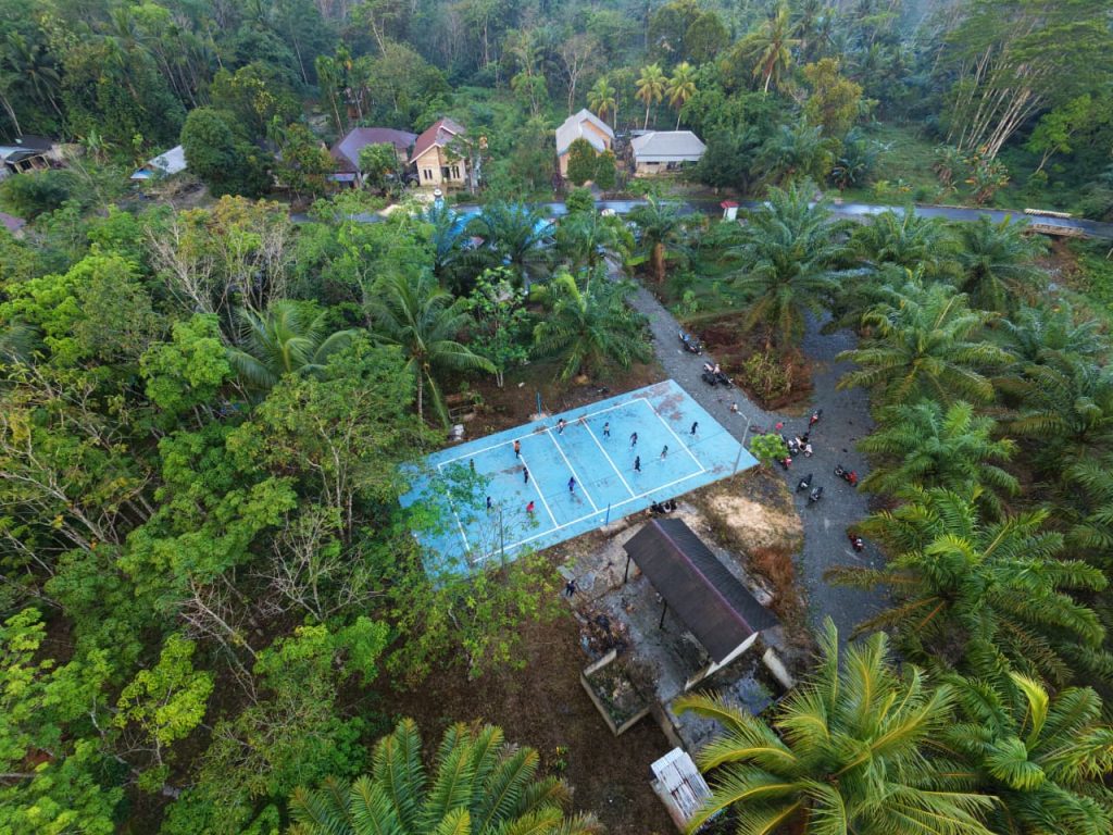Lapangan Voli Baru di Madu Retno Tingkatkan Semangat Olahraga dan Kebersamaan Warga