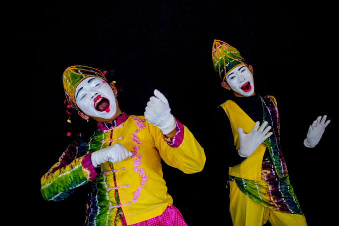 Bupati Tanah Bumbu Dukung Perjuangan Luna dan Reyhan Menuju Festival Pantomim Tingkat Nasional