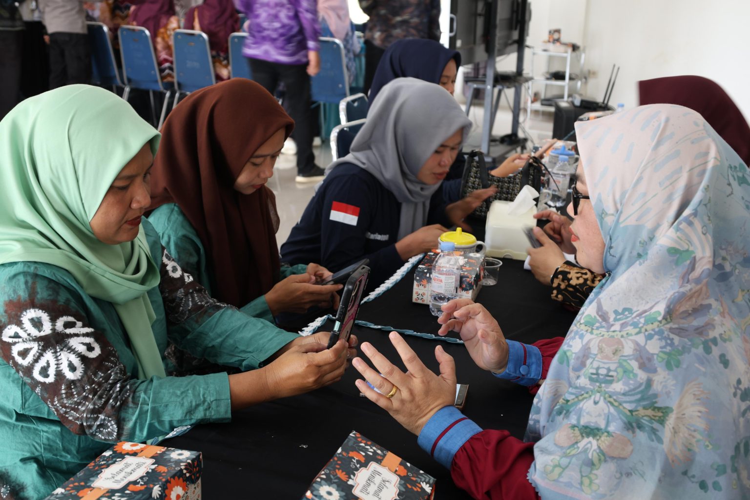 Disdukcapil dan Dinsos Tanah Bumbu Bekali 100 Calon Agen Perlinsos dengan Layanan Digital