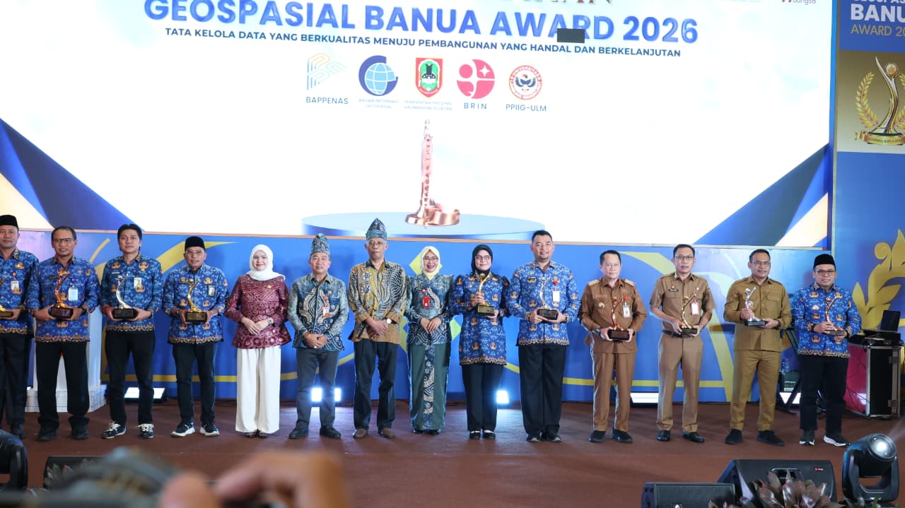 Prestasi Tingkat Kalsel, Tanah Bumbu Raih Penghargaan Pengelolaan Informasi Geospasial